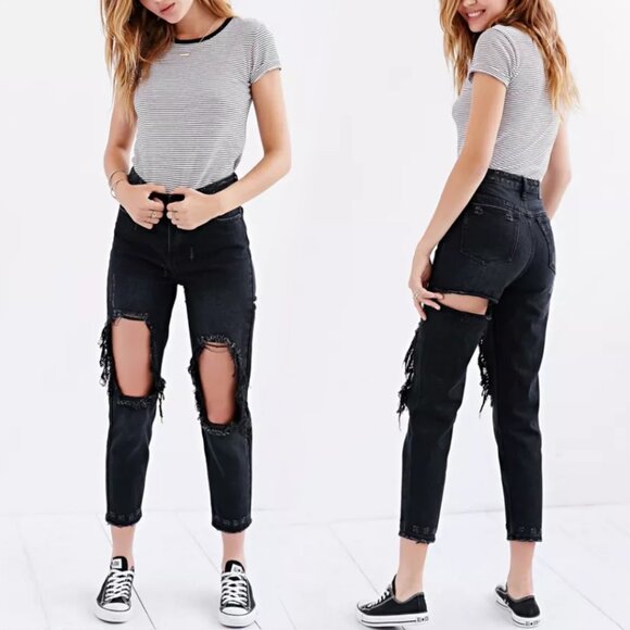 UNIF x Urban Outfitters Destroyed Black Denim Twerk Jeans Size 27 - Picture 5 of 7